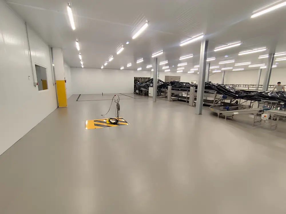 Pavimento em fábrica alimentar